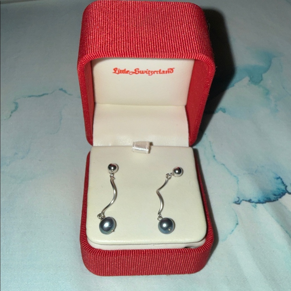 Pearl Earrings from Little Switzerland